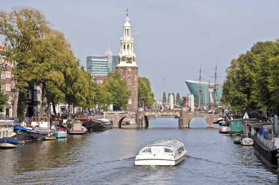 Crucero por los canales de Ámsterdam