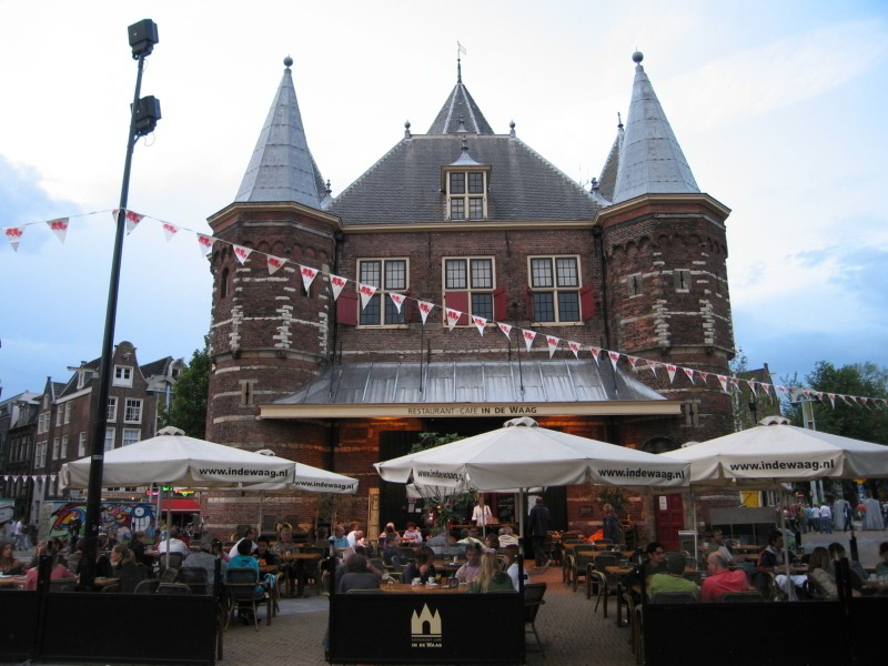 Plaza del Nieuwmarkt